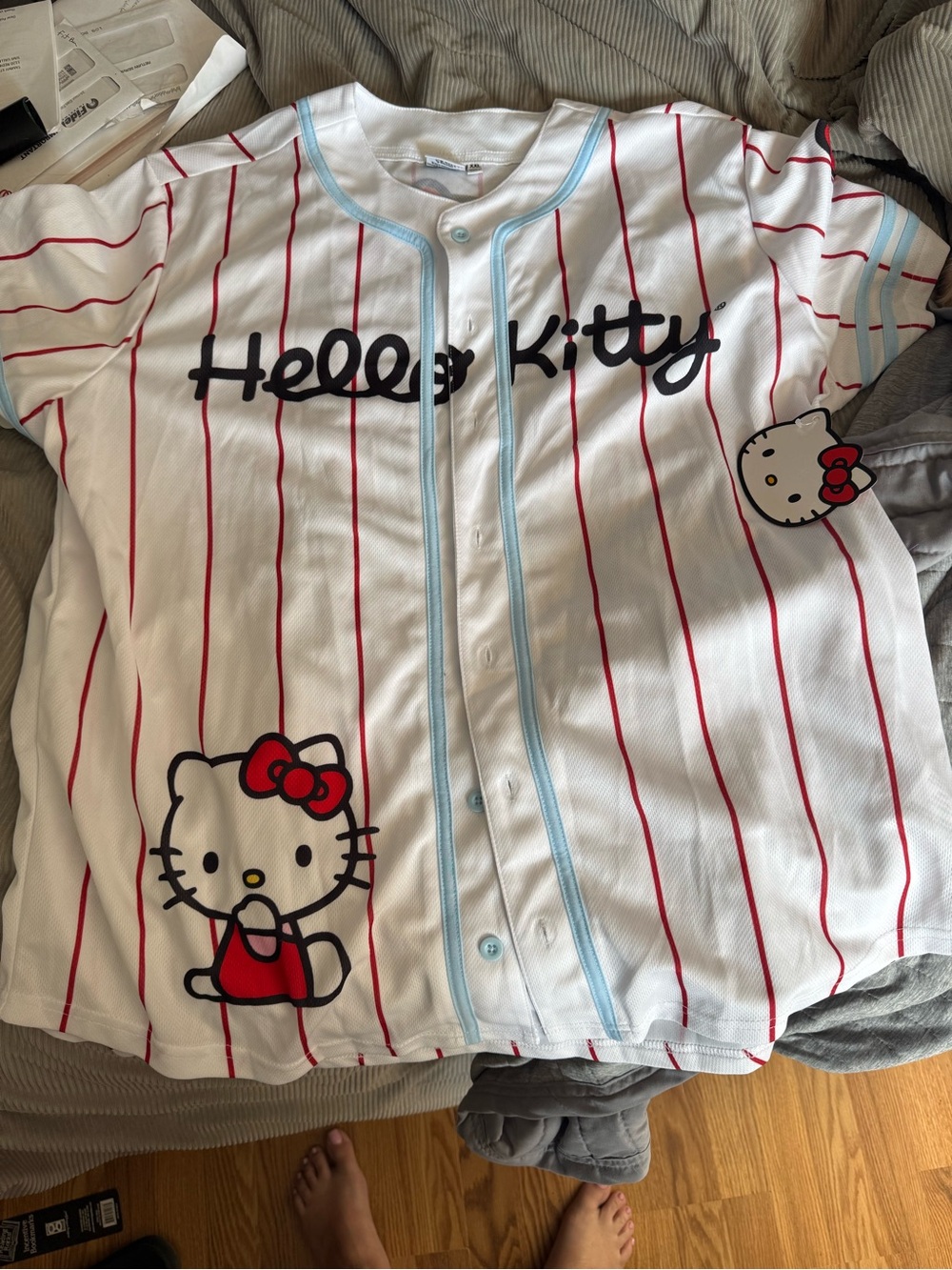 Hello Kitty White & Red Pinstripe woBaseball Tee